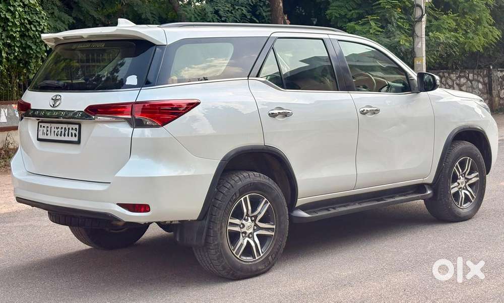 Toyota Fortuner 3.0 4x2 Automatic, 2020, Diesel