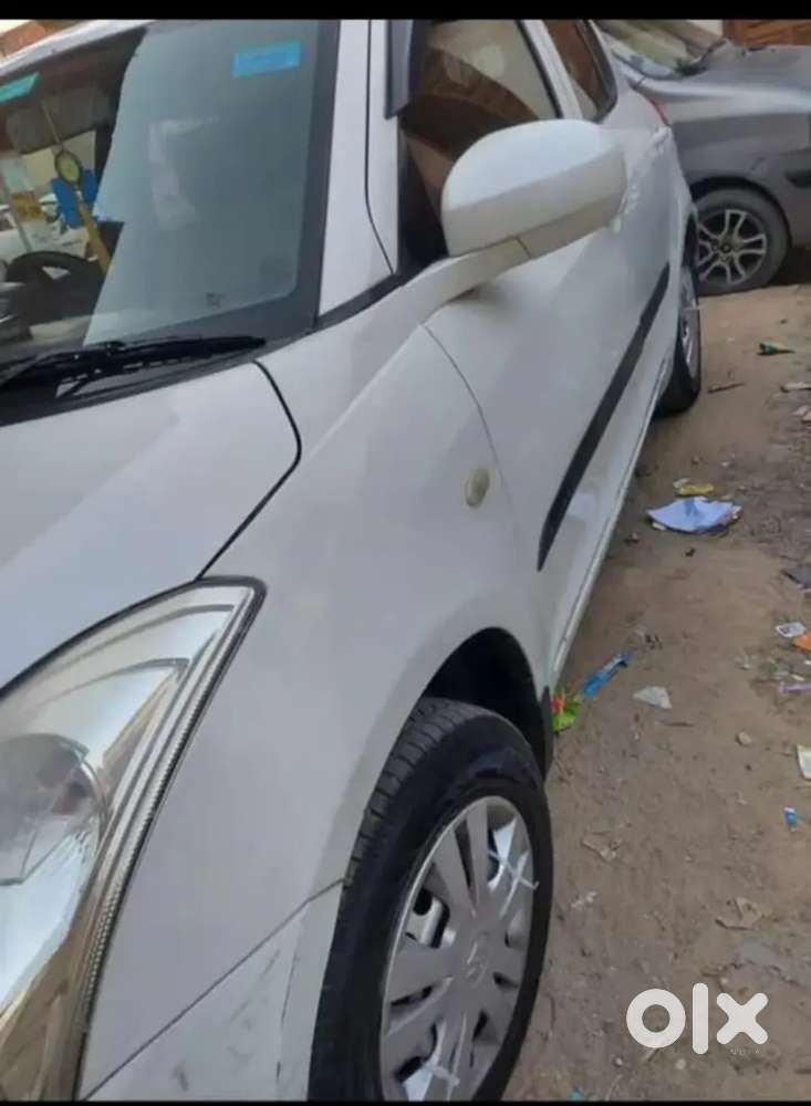 Maruti Suzuki Swift 2016 Cng & Hybrids 85000 Km Driven