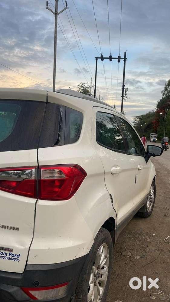 Ford Ecosport Petrol 2015