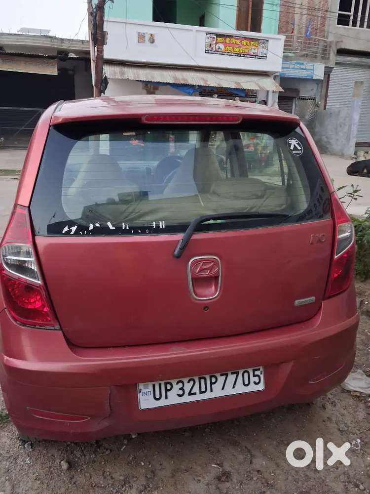 Hyundai I10 Sportz 2011