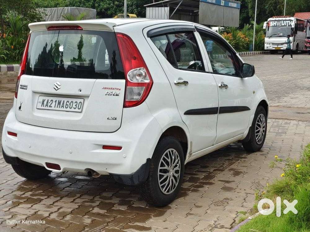Maruti Suzuki Ritz, 2010, Petrol