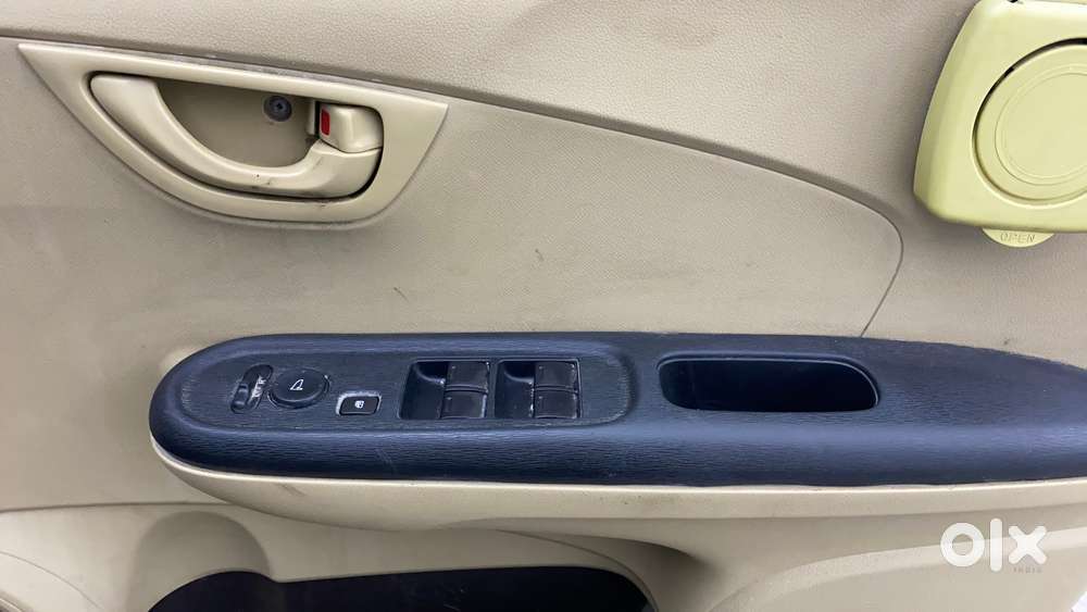 Honda Brio S Mt, 2014, Petrol