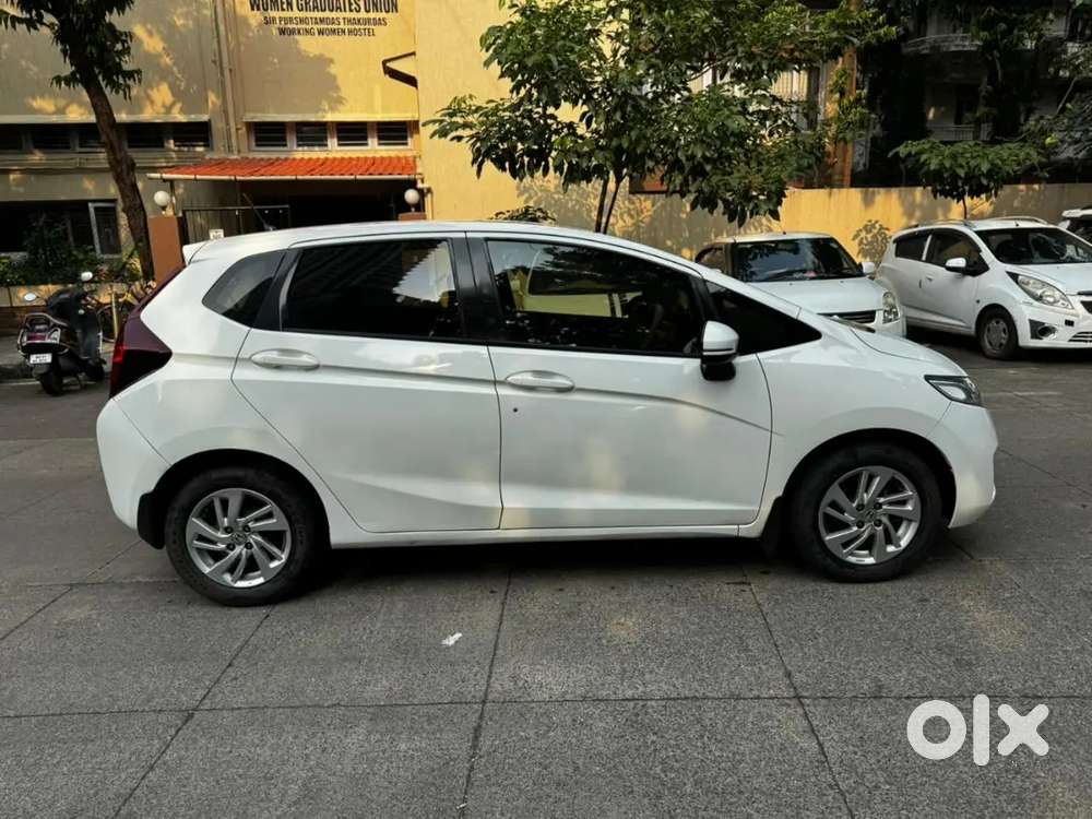 Honda Jazz 2015 Petrol Well Maintained