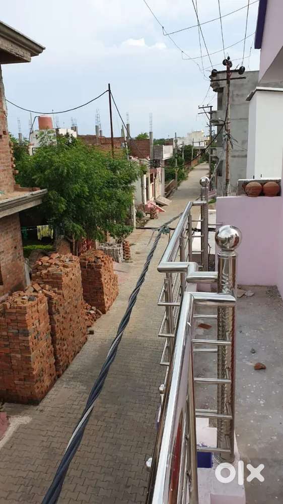 Ready to move house near iti ,close to highway and sipri bazar area