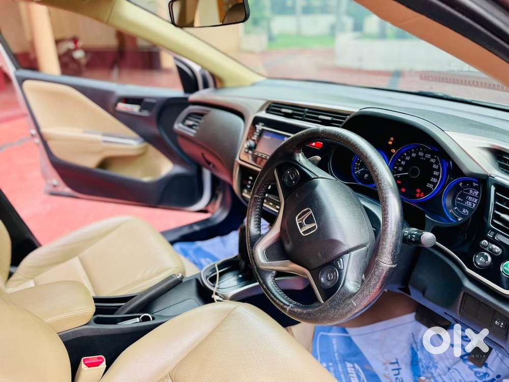 Honda Petrol Automatic 2015 Car