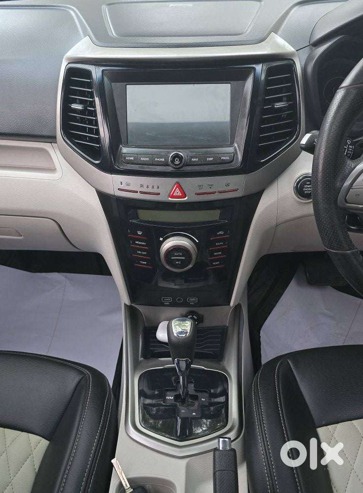 Mahindra Xuv300 W8 (o) 1.5 Diesel Amt, 2020, Diesel