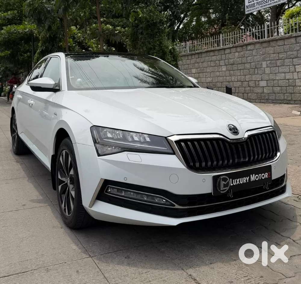 Skoda Superb 2.0 L&k Tsi At, 2021, Petrol