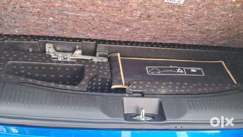 Toyota Urban Cruiser Hyryder 1.5 V Hybrid, 2024, Petrol