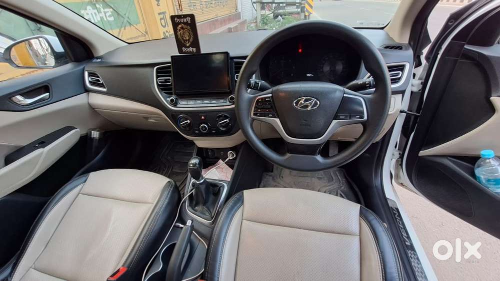 Hyundai Verna 2022 Diesel 40000 Km Driven Well Maintained