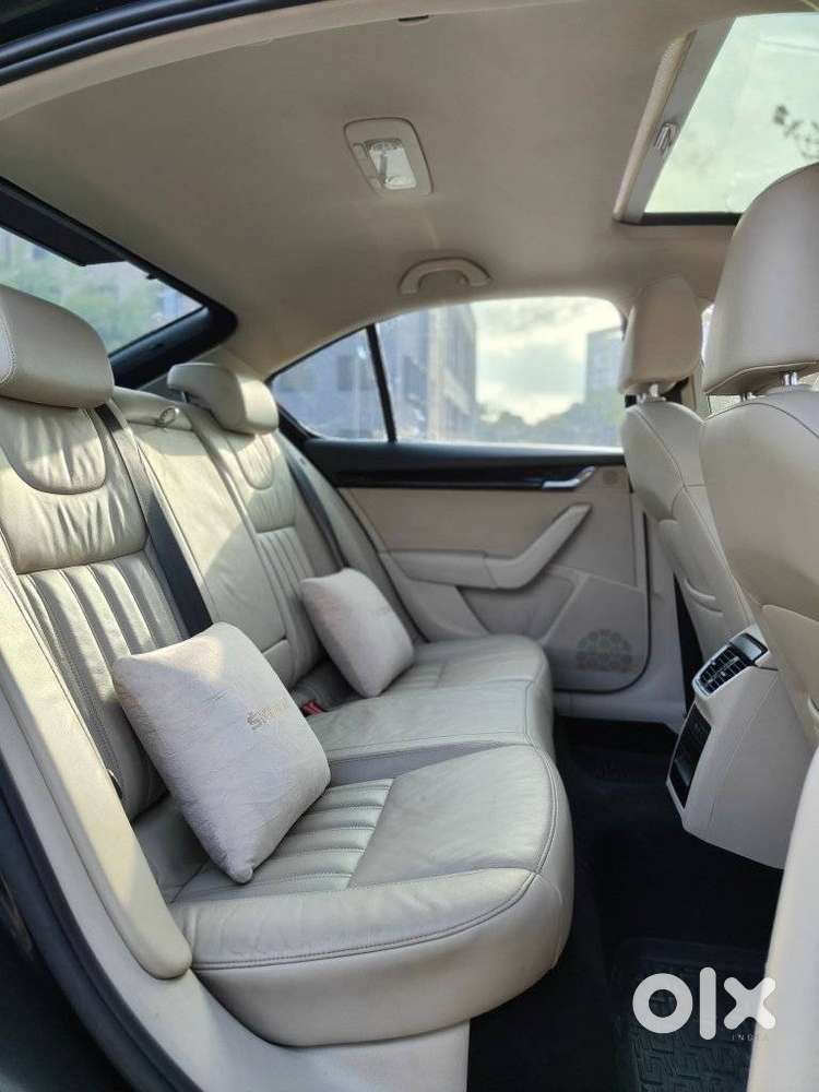 Skoda Octavia [2014-2017] 2.0 L&k Tdi At, 2017, Diesel