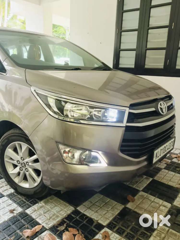Toyota Innova Crysta 2016 Diesel Good Condition