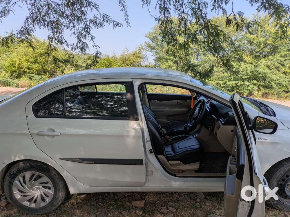 Dec 2015 Maruti Suzuki Ciaz Diesel