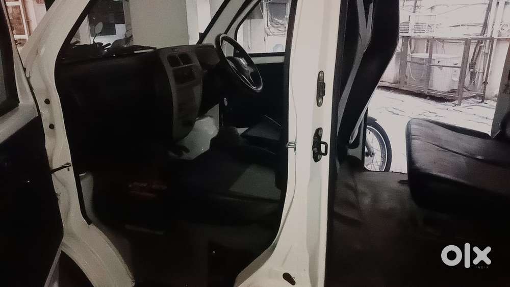 Maruti Suzuki Eeco 2024 7939 Km Driven