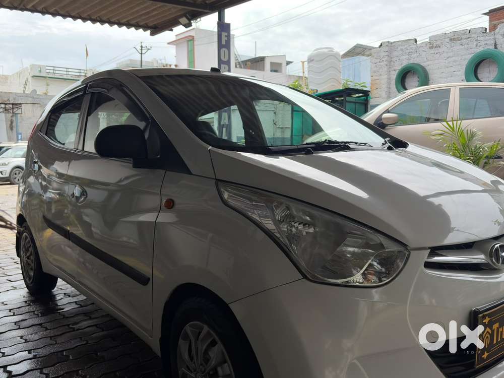 Hyundai Eon Era +, 2017, Petrol