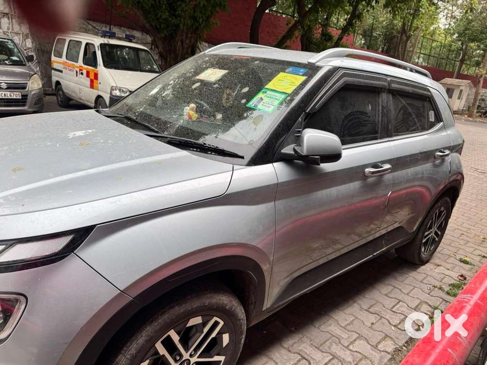 Hyundai Venue 2022 Petrol Good Condition