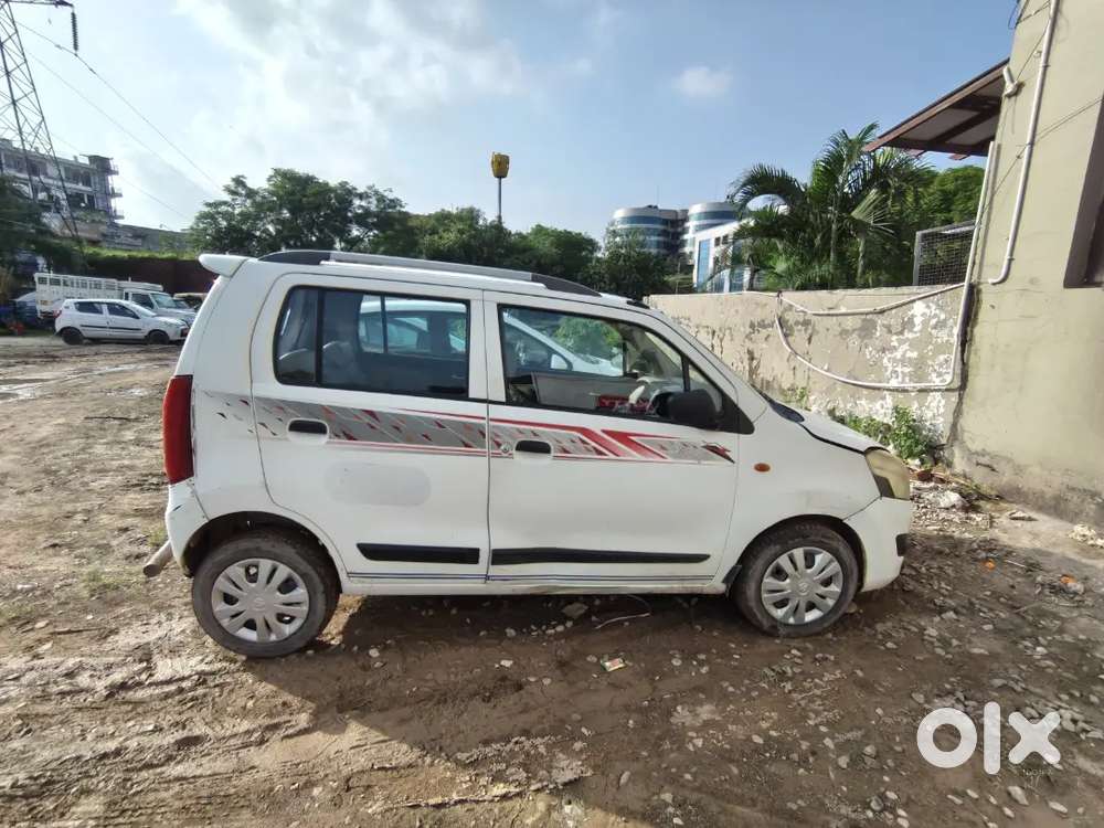Maruti Suzuki Wagon R 2016 Petrol 225000 Km Driven +cng