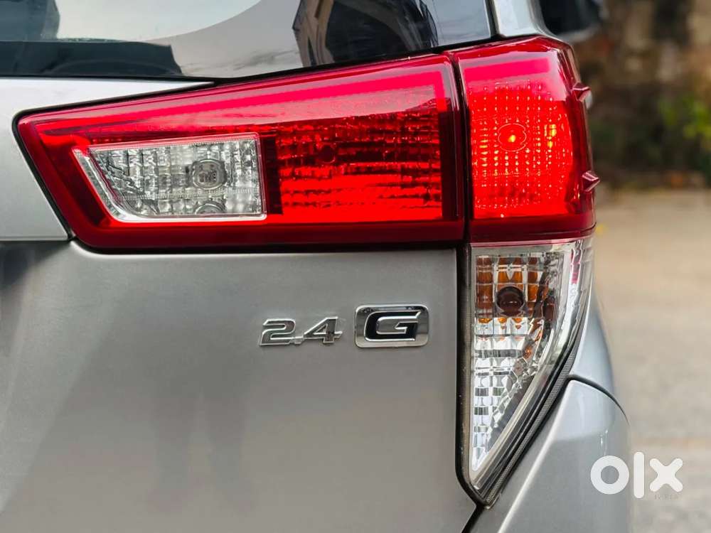 Toyota Innova Crysta [ ] 2.4 Gx At 7 Str, 2022, Diesel
