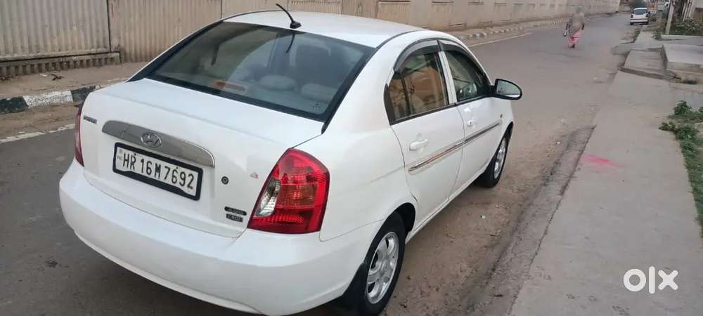 Hyundai Verna 2010 Diesel Well Maintained