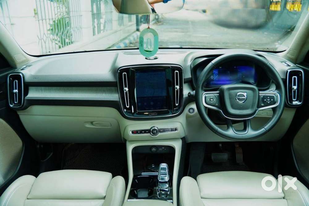Volvo Xc40 B4 Ultimate, 2022, Petrol