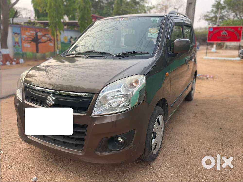 Maruti Suzuki Wagon R Vxi Amt1.2, 2017, Petrol