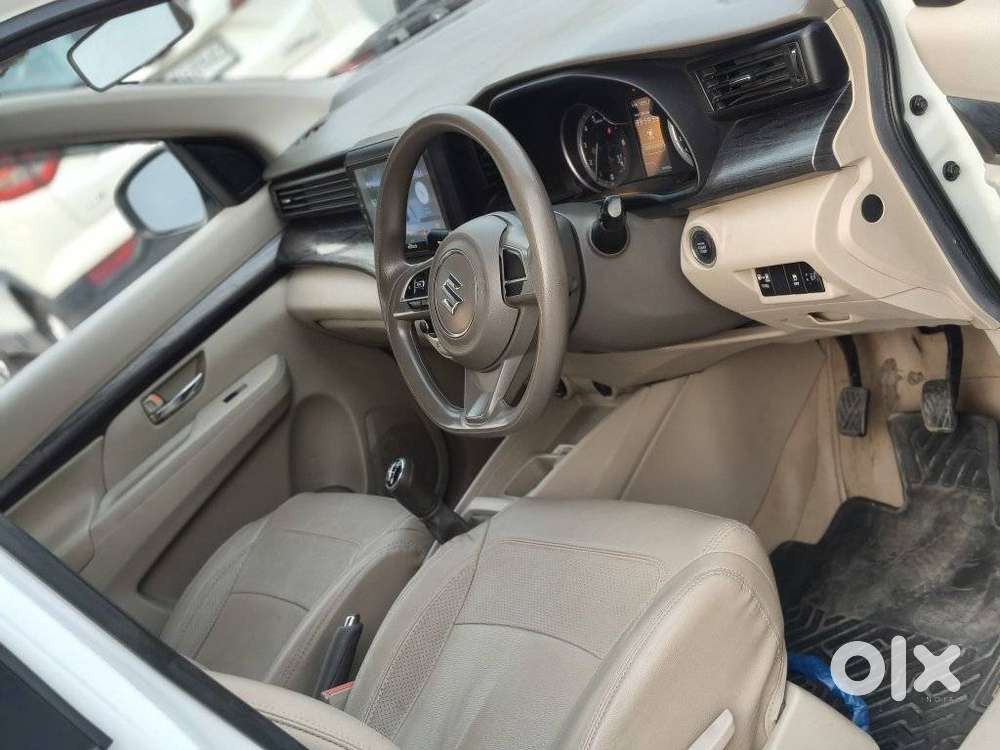 Maruti Suzuki Ertiga Zxi (o) Cng [2022-2023], 2023, Petrol