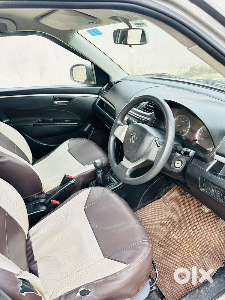 Maruti Suzuki Swift Vxi + Manual, 2012, Petrol