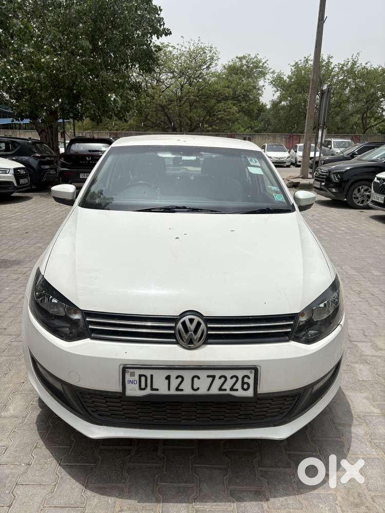 Volkswagen Polo Petrol Highline 1.2l, 2012, Petrol