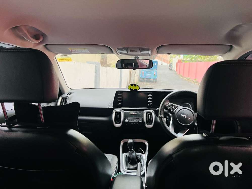 Kia Sonet Htk Plus  With New Tyres And Insurance