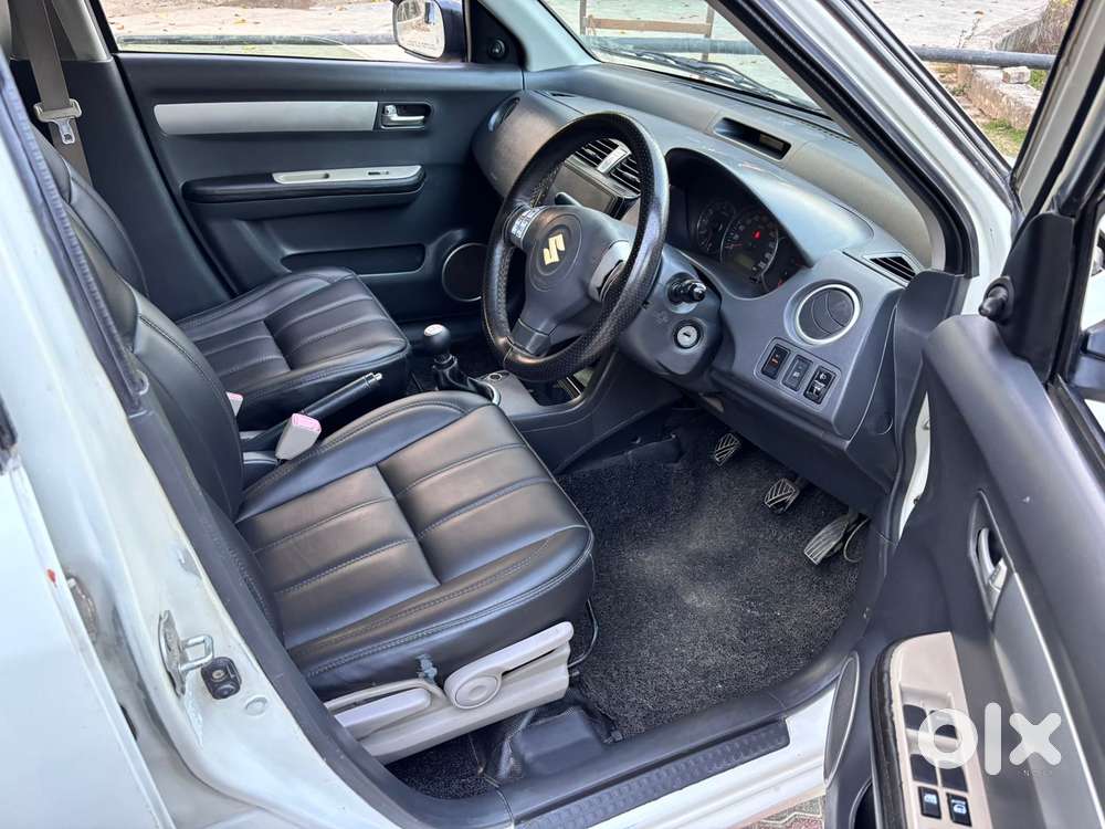 Maruti Suzuki Swift Dzire Zxi + Mt, 2010, Petrol