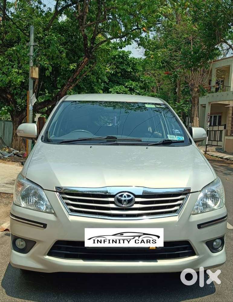Toyota Innova 2012-2013 2.5 Vx (diesel) 8 Seater, 2012, Diesel