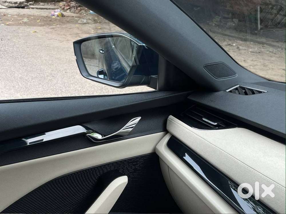 Skoda Octavia 1.8 Tsi At Style, 2023, Petrol