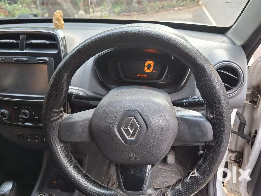 Renault Kwid Rxt O 2016 Super White Color In Super Condition