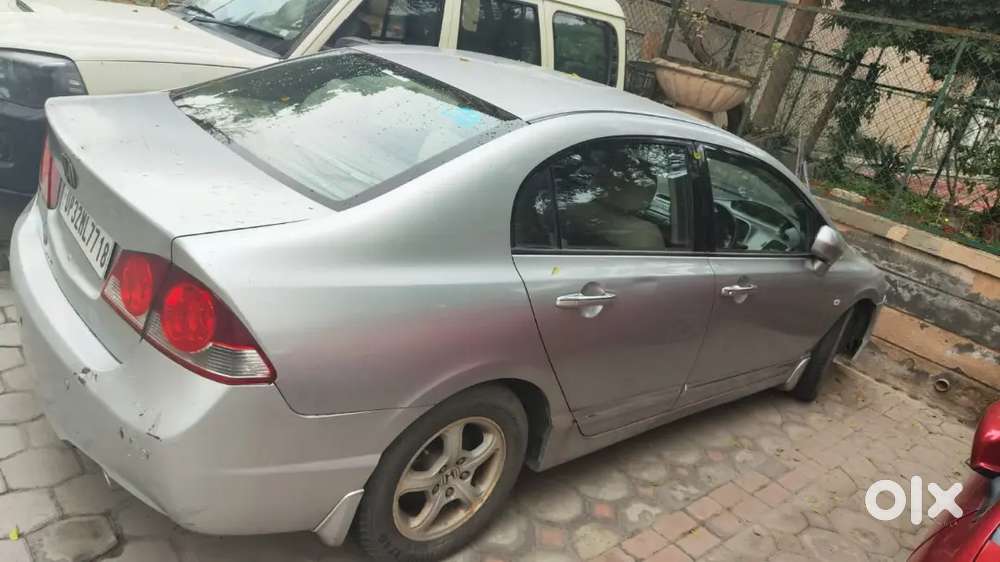 Honda Civic (lucknow Number)2009 Cng 32000 Km Driven Top Condition