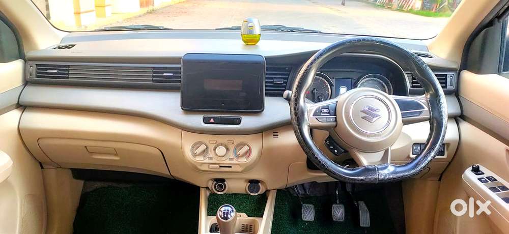 Maruti Suzuki Ertiga 2022-2023 Vxi Cng, 2023, Cng & Hybrids