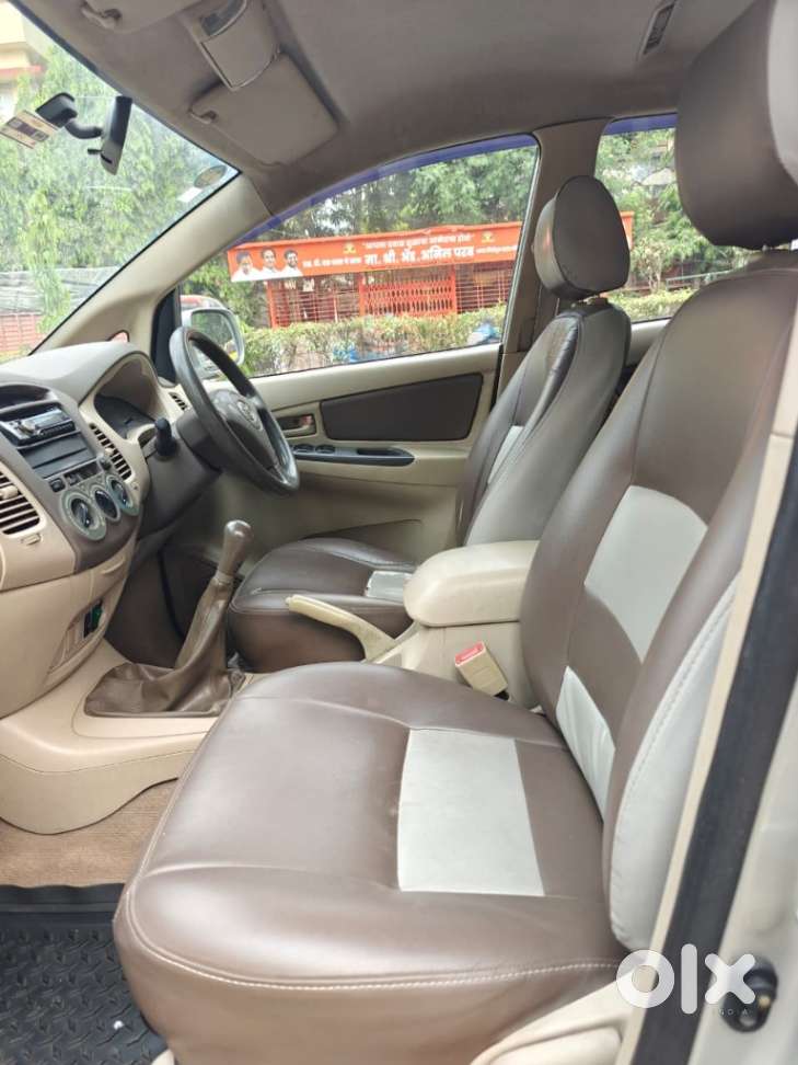 Toyota Innova 2.5 G (diesel) 8 Seater, 2007, Diesel