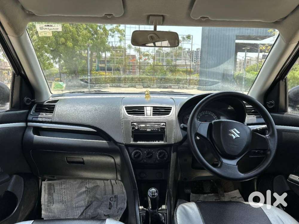 Maruti Suzuki Swift Lxi Optional-o, 2017, Cng & Hybrids
