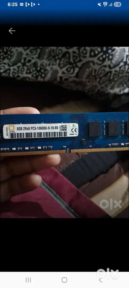 DDR3.  8 GB. Ram