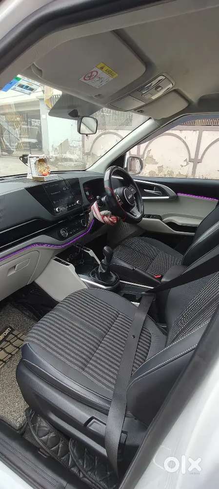 Kia Carens Prestige Sep 2023