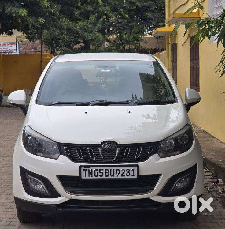 Mahindra Marazzo M8, 2019, Diesel