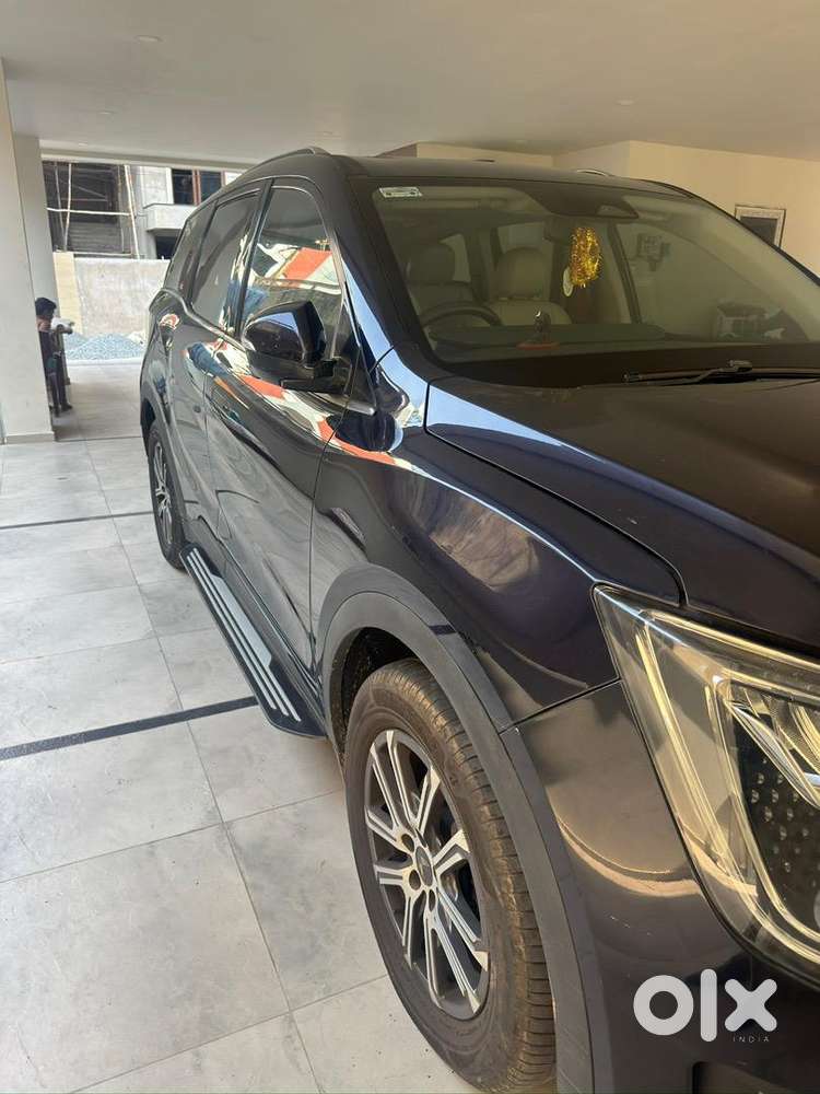 Mahindra Diesel Automatic 2023