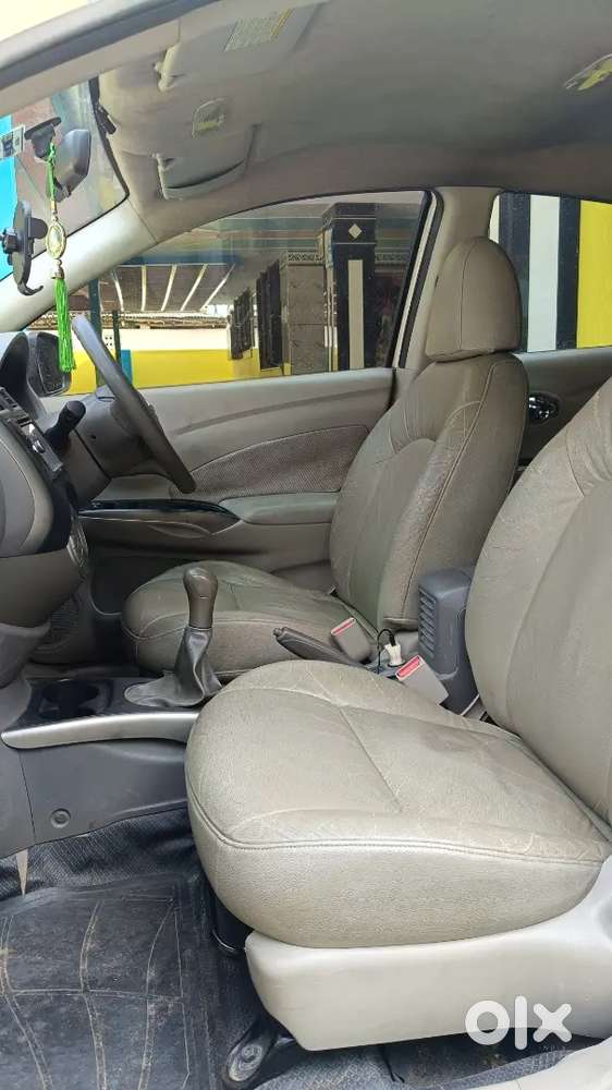 Nissan Sunny 2015 Petrol Well Maintained