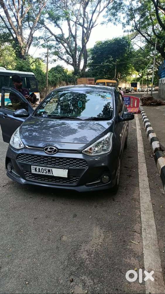 Hyundai Grand I10 2017 (grey Color)for Sale In Good Condition