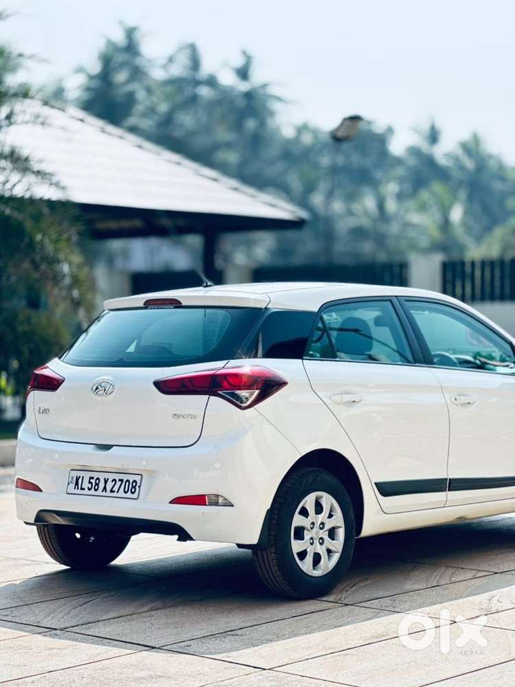 Hyundai New I20 2018 Petrol Well Maintained