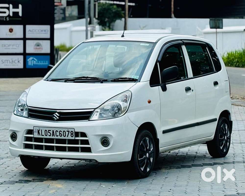Maruti Suzuki Zen Estilo Lxi Bs Iv, 2011, Petrol