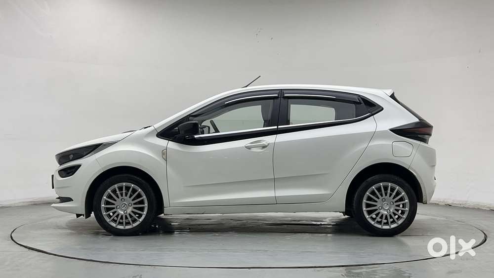 Tata Altroz 1.2 Xm Plus, 2021, Petrol