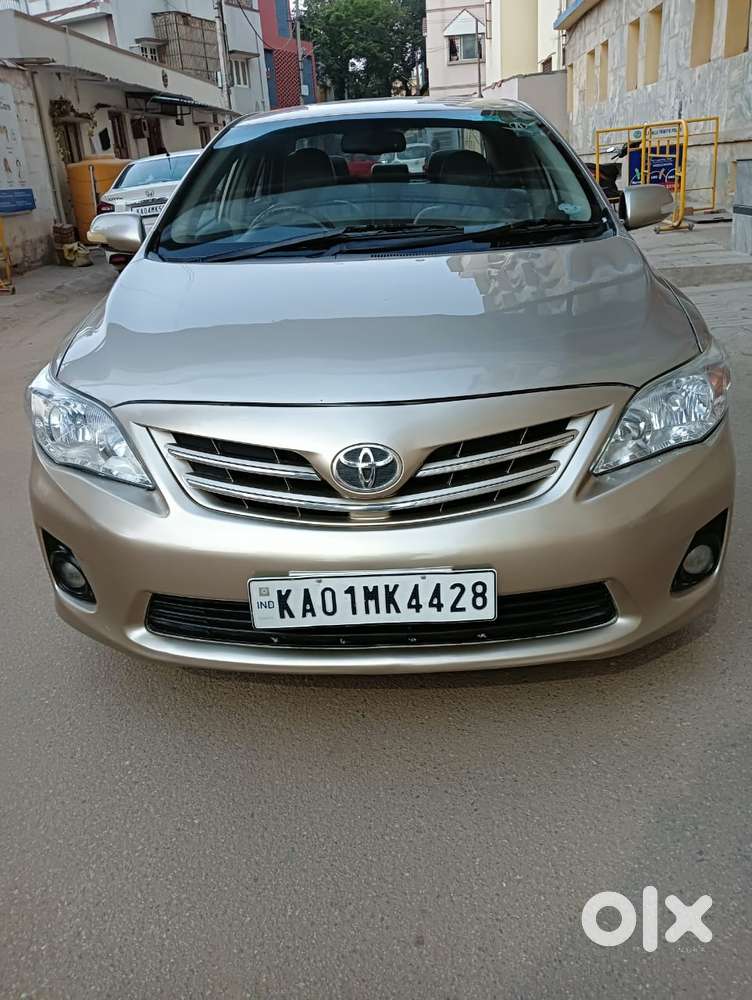 Toyota Corolla Altis 1.8 J, 2013, Cng & Hybrids
