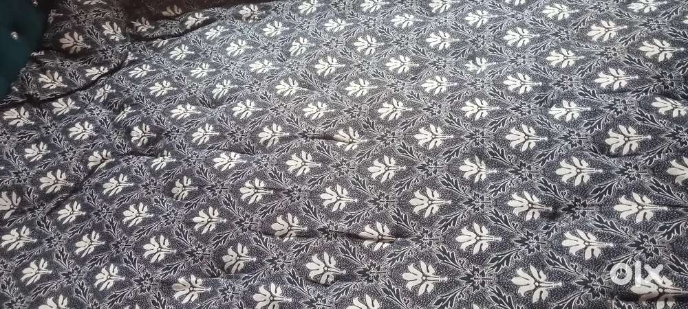 Cotten bed