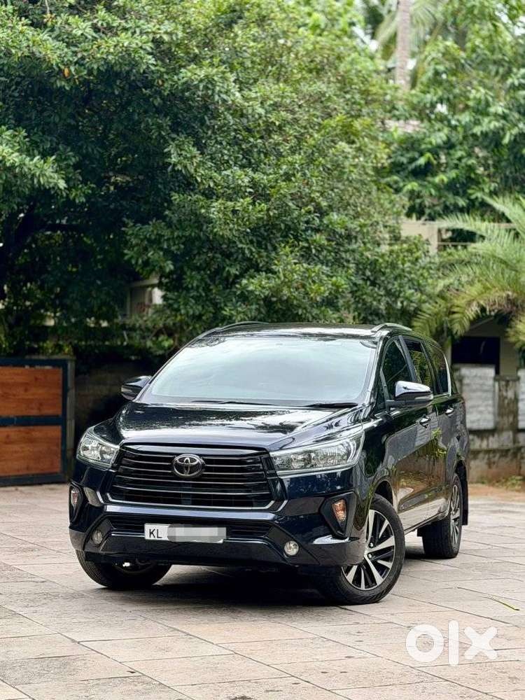 Toyota Innova Crysta 2.8 Gx At, 2022, Diesel