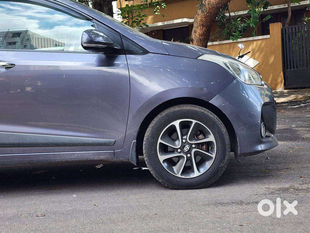Hyundai Grand I10 Asta Option, 2017, Petrol