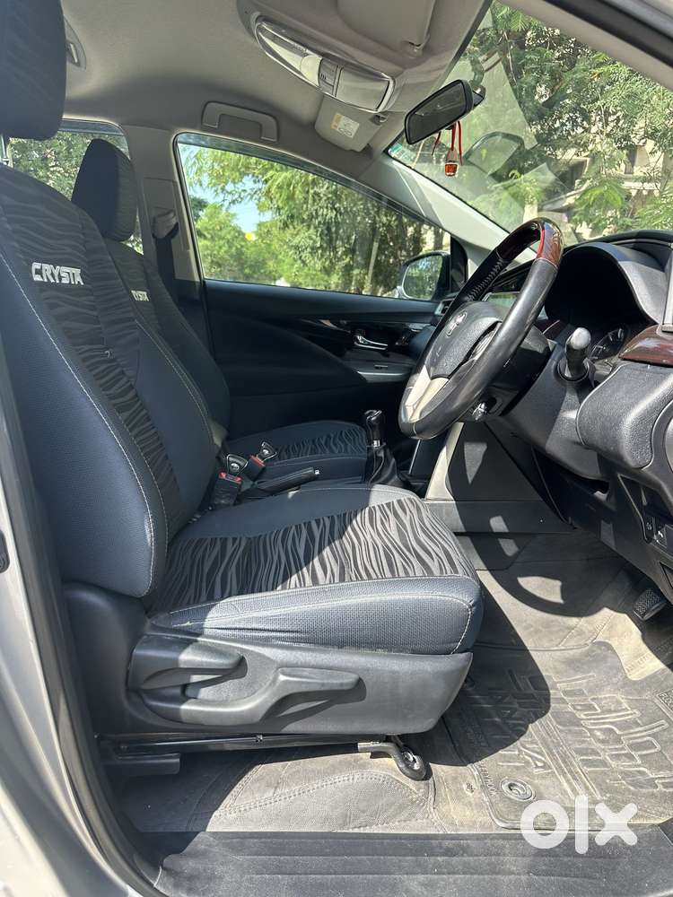 Toyota Innova Crysta [2020-ongoing] 2.4 Vx 8 Str, 2021, Diesel